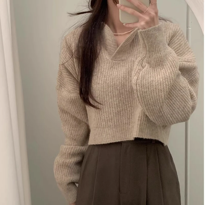 Korean Autumn Soft Loose Sweater Women Casual Versatile Long Sleeved Knitted Sweater Women's Sweet Outer Knitwear 30988
Korean Autumn Soft Loose Sweater Women Casual Versatile Long Sleeved Knitted Sweater Women's Sweet Outer Knitwear 30988