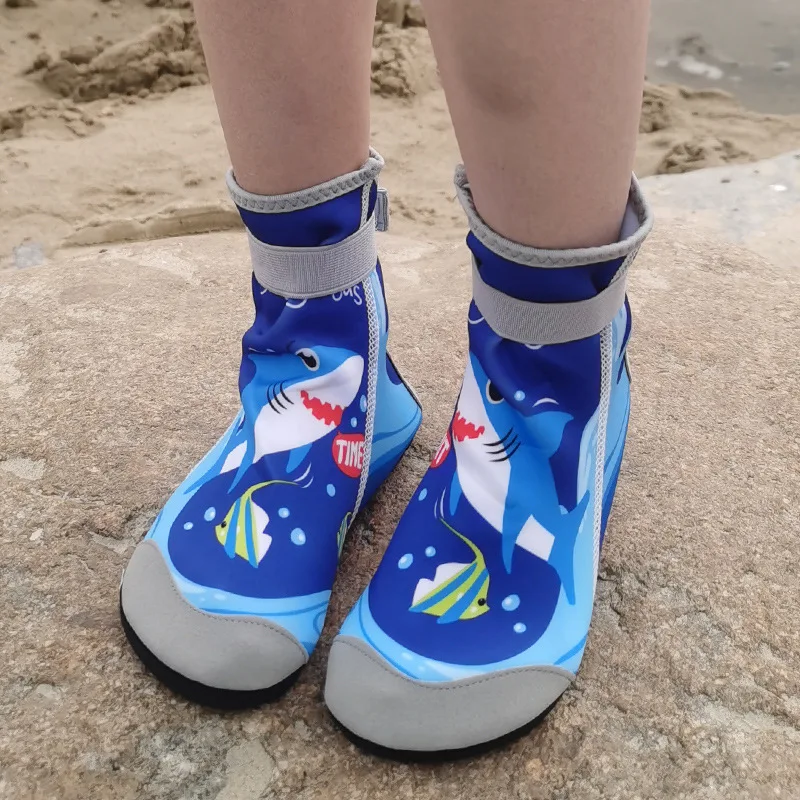Summer beach socks children wading soft bottom anti-cut non-slip high-top long beach shoes men and women
Summer beach socks children wading soft bottom anti-cut non-slip high-top long beach shoes men and women