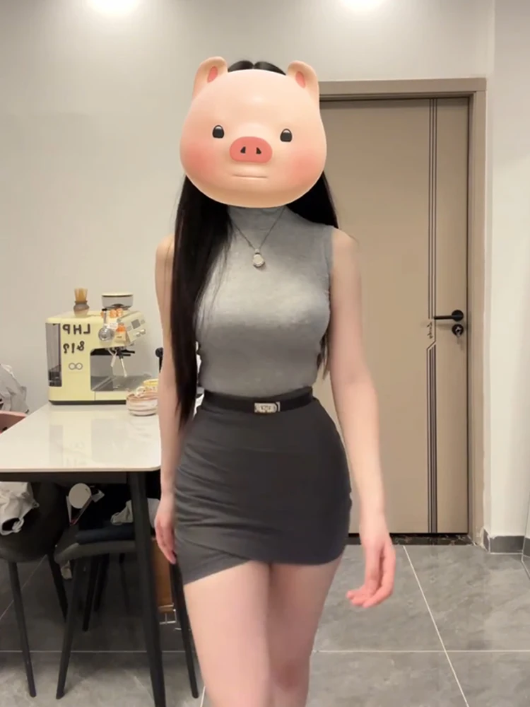 Gray High Collar Sleeveless Vest Women's Spring Summer Commute OL Tight Pleated Wrap around Halter Top Skirt Set plus Size
Gray High Collar Sleeveless Vest Women's Spring Summer Commute OL Tight Pleated Wrap around Halter Top Skirt Set plus Size