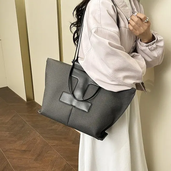 Элегантные минималистичные дизайнерские сумки для подгузников для женщин, стильная повседневная сумка-тоут, винтажная модная кожаная сумка через плечо, роскошная, лучшая
Элегантные минималистичные дизайнерские сумки для подгузников для женщин, стильная повседневная сумка-тоут, винтажная модная кожаная сумка через плечо, роскошная, лучшая