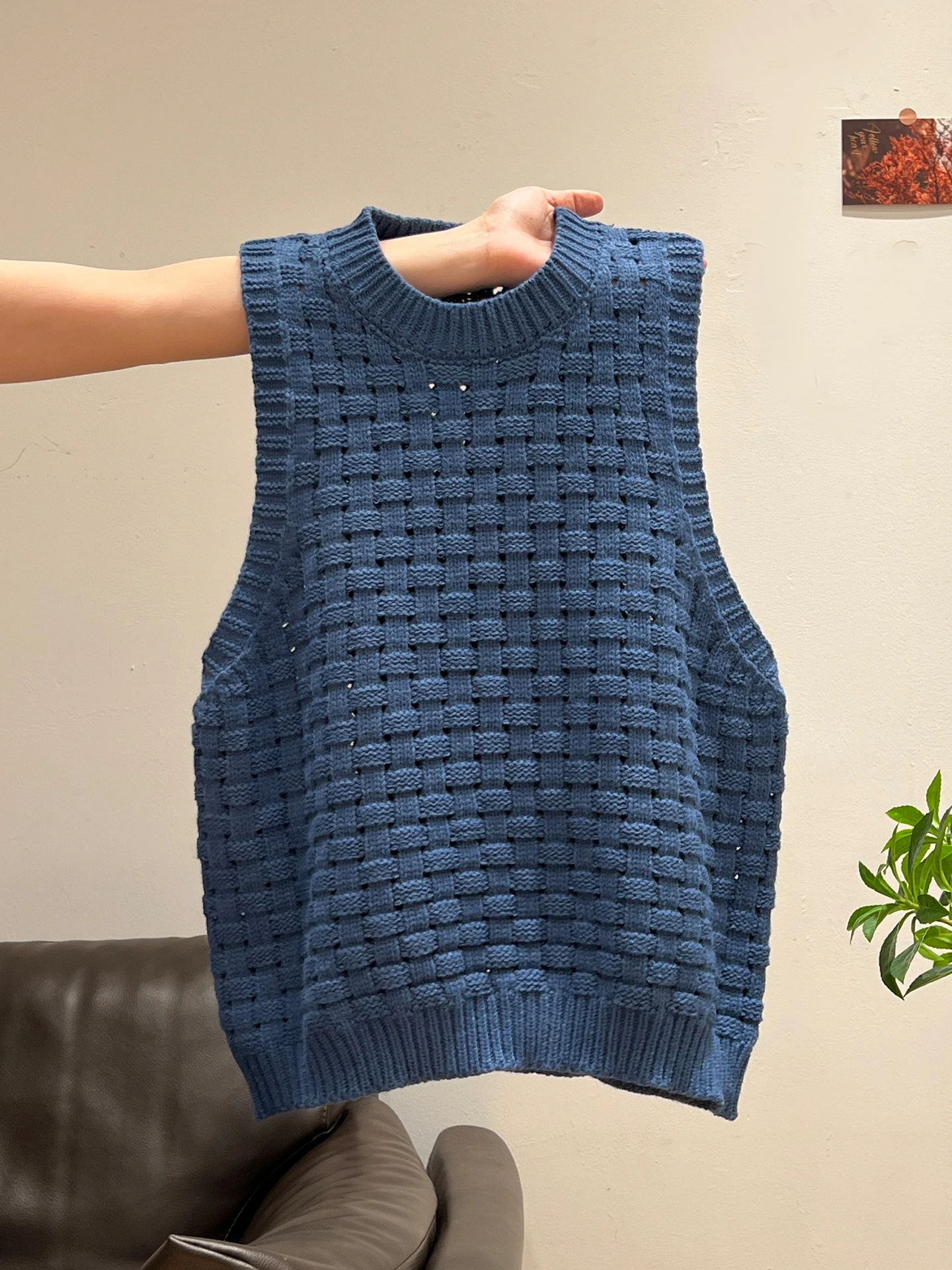 Korean College Sle Knitted round Ne Svel Knitted Vest Women's Unique Spring 2026 Faion Outerwear Top
Korean College Sle Knitted round Ne Svel Knitted Vest Women's Unique Spring 2026 Faion Outerwear Top