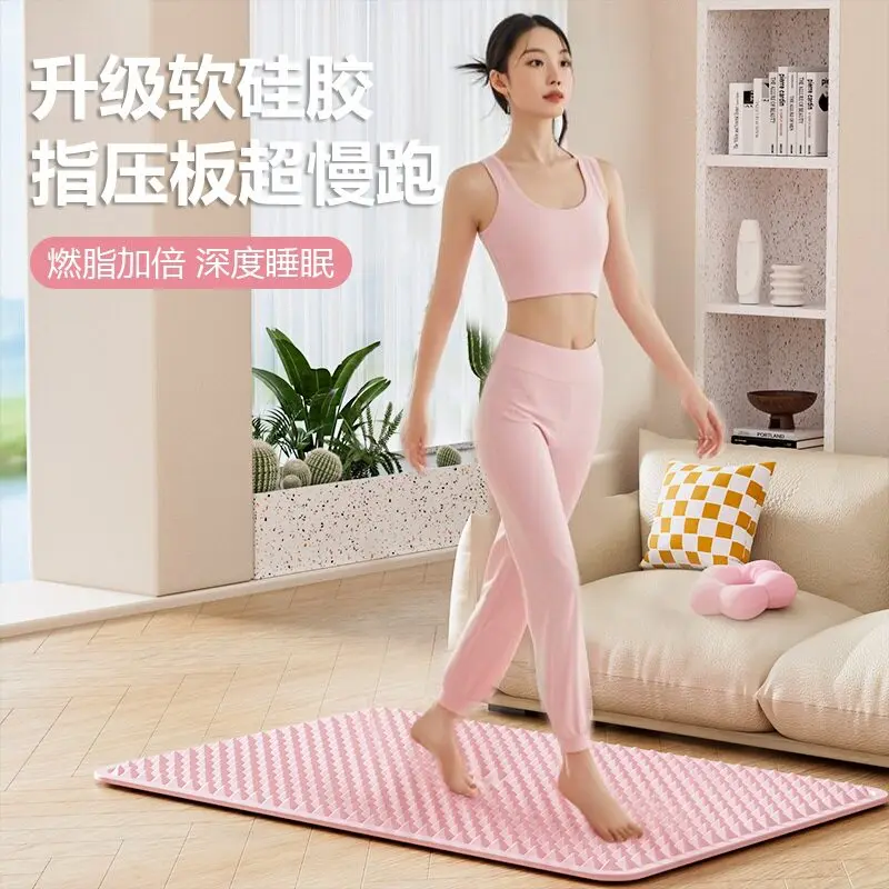 Silicone Acupressure Plate Thickened and Durable Household Running Foot Sole Double-sided Bumps Massage Pad Soft Silicon
Silicone Acupressure Plate Thickened and Durable Household Running Foot Sole Double-sided Bumps Massage Pad Soft Silicon