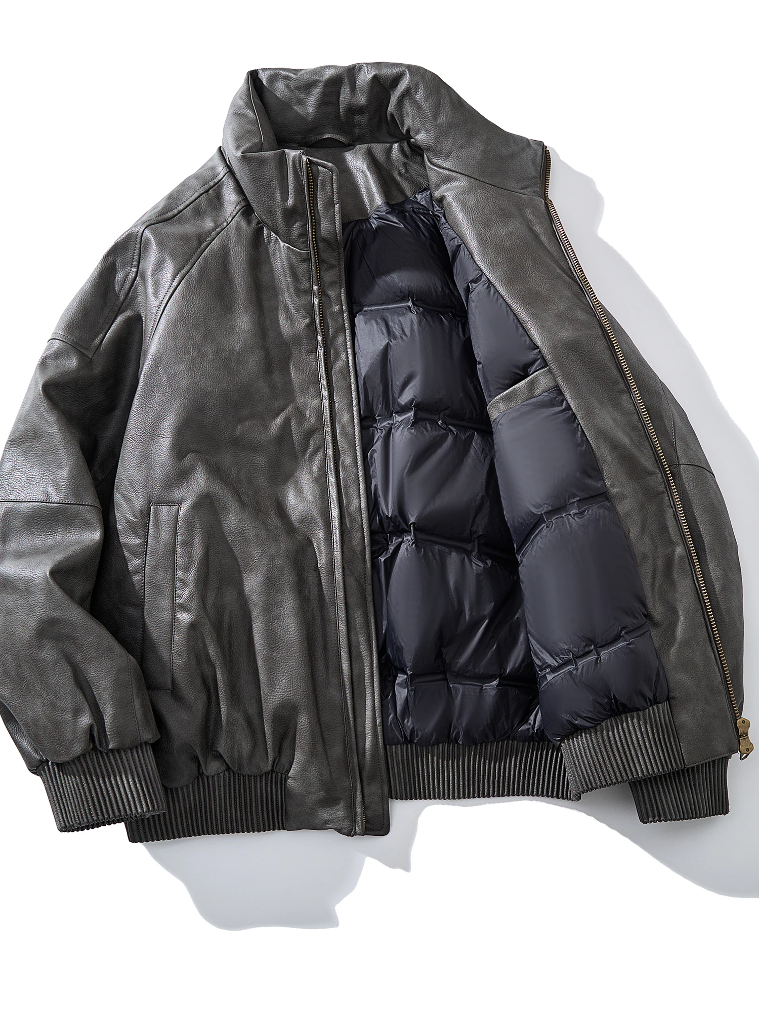 Мужская утепленная куртка с воротником-стойкой, на пуху, белая, из искусственной кожи, в стиле ретро, с ребристым низом, на молнии, повседневная, теплая
Мужская утепленная куртка с воротником-стойкой, на пуху, белая, из искусственной кожи, в стиле ретро, с ребристым низом, на молнии, повседневная, теплая