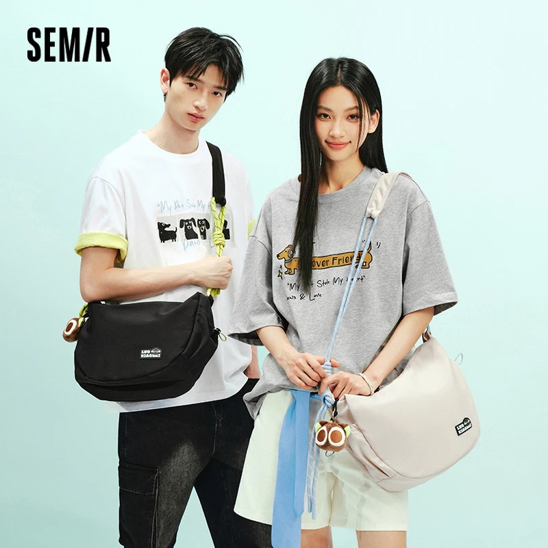 Semir Men Crossbody Bag Simple Casual Dumpling Shape Nylon Couple Lightweight Daily Shoulder Bag Daily Wear 2026
Semir Men Crossbody Bag Simple Casual Dumpling Shape Nylon Couple Lightweight Daily Shoulder Bag Daily Wear 2026