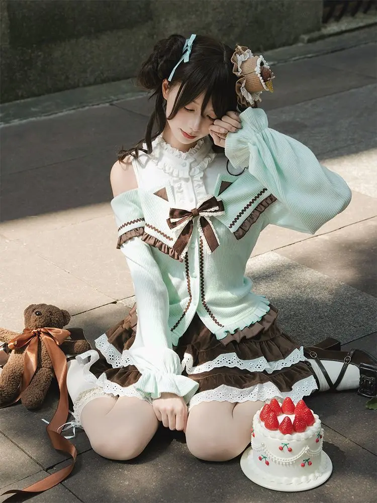 Kawaii Lolita Dress Sets Women Casual Long Sleeve Autumn Winter Preppy Style Bow Off-shoulder Top + Short Skirt Two-piece Set
Kawaii Lolita Dress Sets Women Casual Long Sleeve Autumn Winter Preppy Style Bow Off-shoulder Top + Short Skirt Two-piece Set