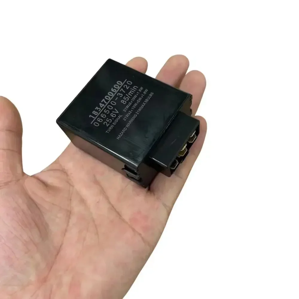 For Isuzu FTR 700P 4HK1 Flasher Fire Truck Pump Truck Flashing Relays 066500-3720
For Isuzu FTR 700P 4HK1 Flasher Fire Truck Pump Truck Flashing Relays 066500-3720