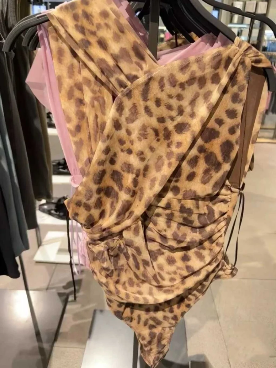 Summer 2025 Women's Slim Fit Leopard Print Asymmetric Pleated One-Piece Swimsuit Sweet Style Japanese Fashion Regular Thickness
Summer 2025 Women's Slim Fit Leopard Print Asymmetric Pleated One-Piece Swimsuit Sweet Style Japanese Fashion Regular Thickness