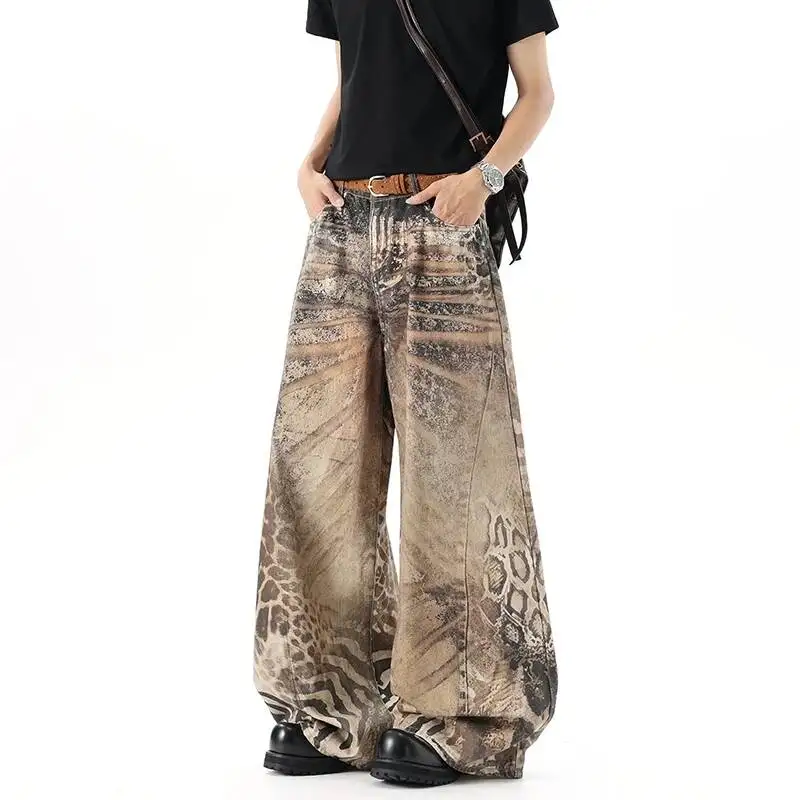 Washed Brown Distressed Leopard Printed Loose Men's Jeans Streetwear Casual Wide Leg Denim Long Pants Summer New 9X3684
Washed Brown Distressed Leopard Printed Loose Men's Jeans Streetwear Casual Wide Leg Denim Long Pants Summer New 9X3684