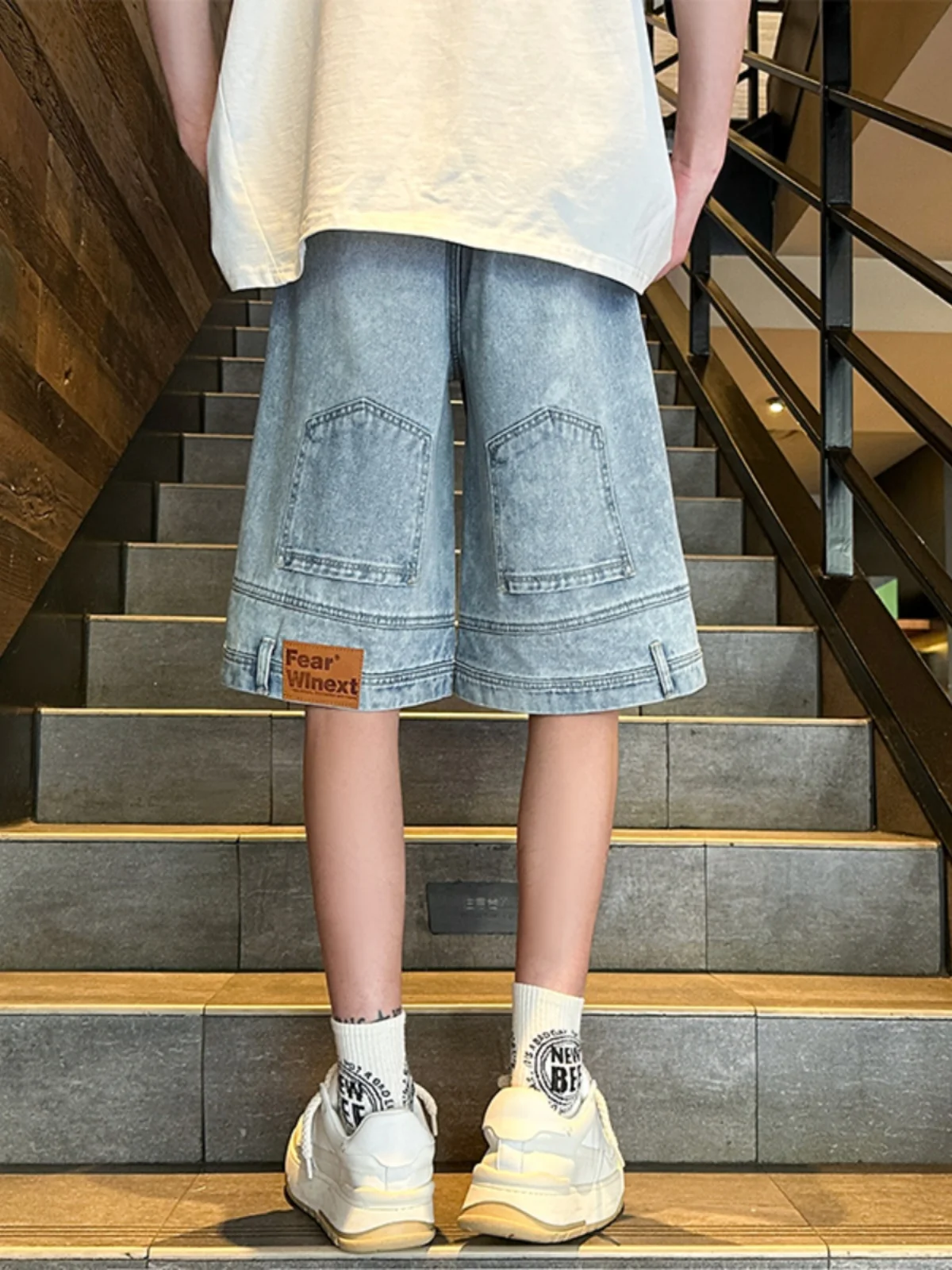 Men's Summer Fashionable Workwear Denim Shorts Wide Leg Five-Quarter Length Straight Cut Loose Fit Casual Cotton Blend Jeans
Men's Summer Fashionable Workwear Denim Shorts Wide Leg Five-Quarter Length Straight Cut Loose Fit Casual Cotton Blend Jeans