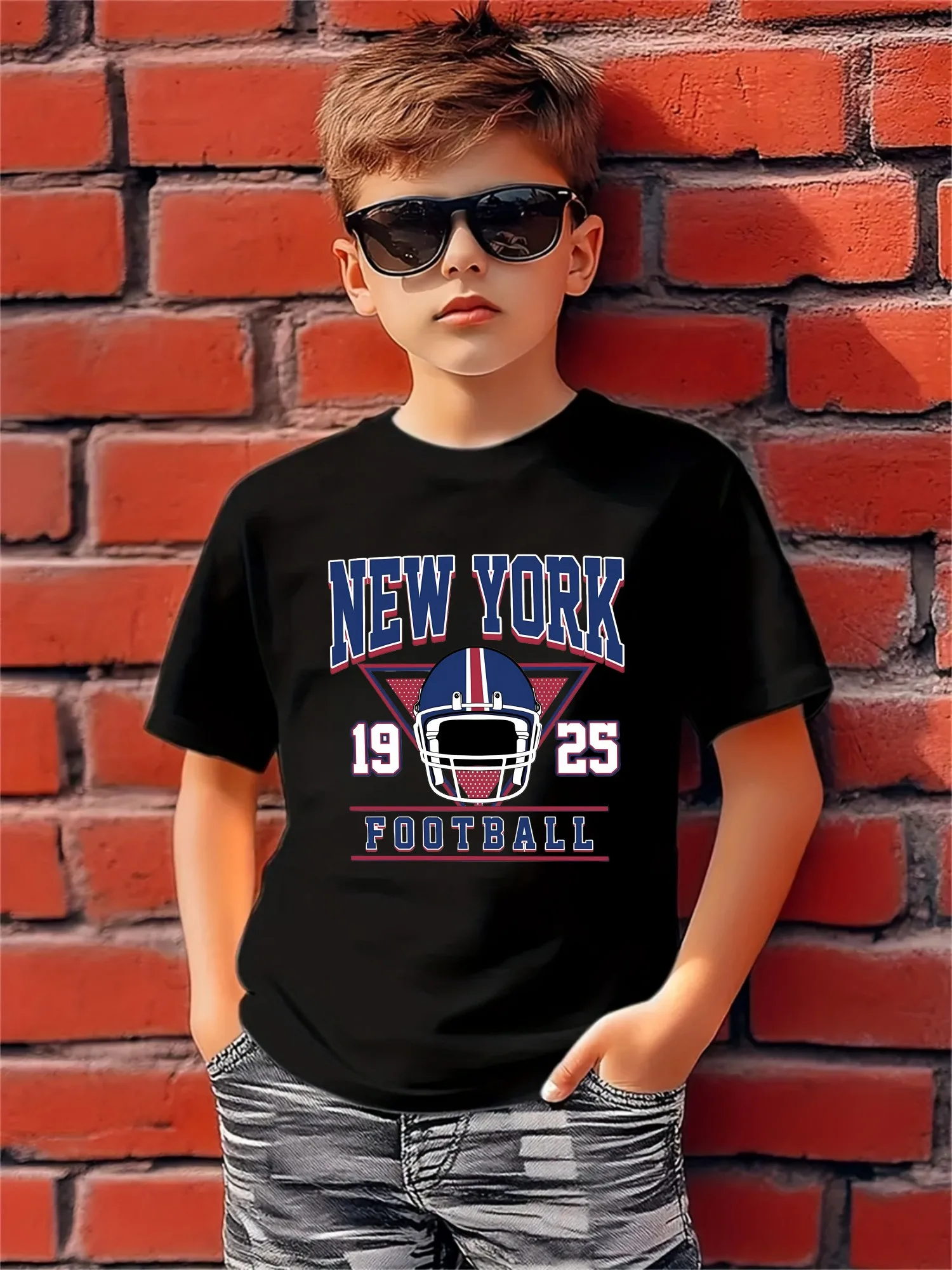 New York football printed children's T-shirt, comfortable, casual and fashionable children's top, party gift, match day outfit
New York football printed children's T-shirt, comfortable, casual and fashionable children's top, party gift, match day outfit