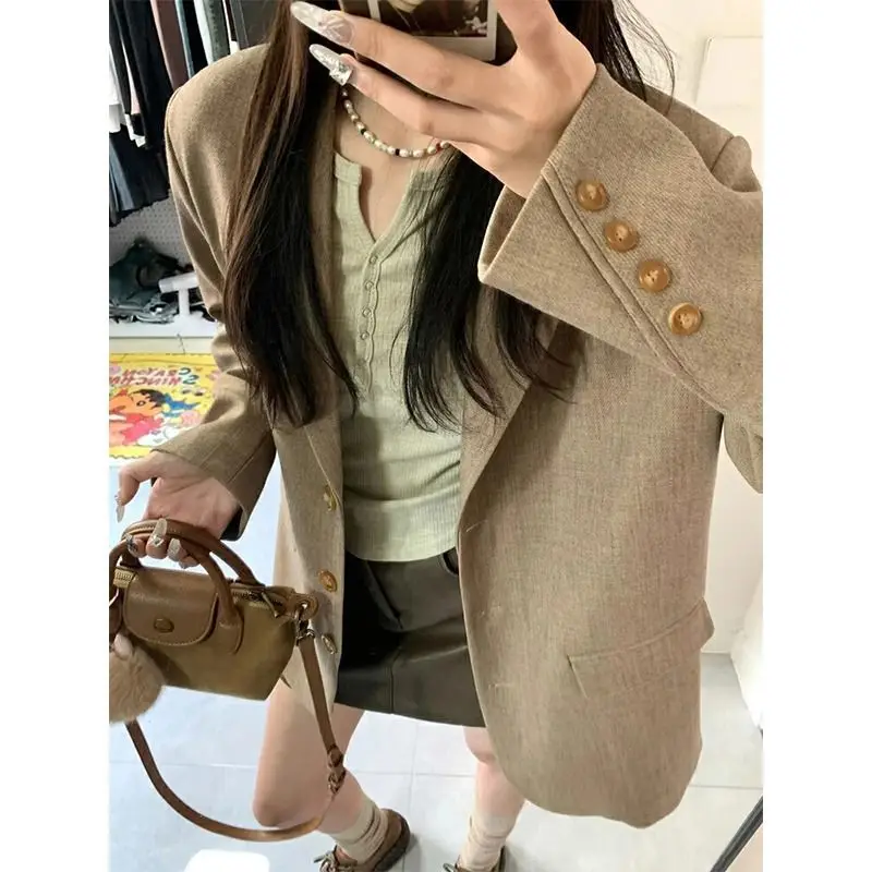 2026 Spring Autumn Wool Female Korean Version Slim Fit Suit Coat for Women Fashion Causal Single Breasted Suit Coat
2026 Spring Autumn Wool Female Korean Version Slim Fit Suit Coat for Women Fashion Causal Single Breasted Suit Coat