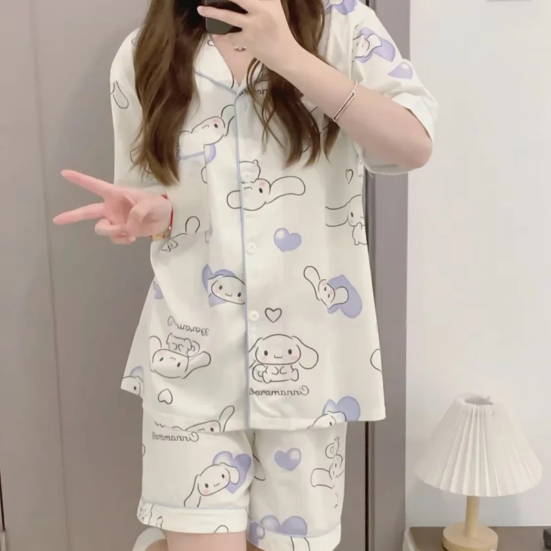 Kawaii Sanrio Hello Kitty Kuromi Pochacco Pajamas for Women Summer Rollover Cardigan Cartoon Ins Student Suit Outwear Home Suit
Kawaii Sanrio Hello Kitty Kuromi Pochacco Pajamas for Women Summer Rollover Cardigan Cartoon Ins Student Suit Outwear Home Suit