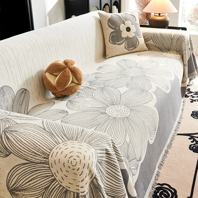 Floral Chenille Sofa Throw Blanket Four-season Universal Sofa Blanket Anti-cat Scratch Sofa Towel Protection for Living Room
Floral Chenille Sofa Throw Blanket Four-season Universal Sofa Blanket Anti-cat Scratch Sofa Towel Protection for Living Room