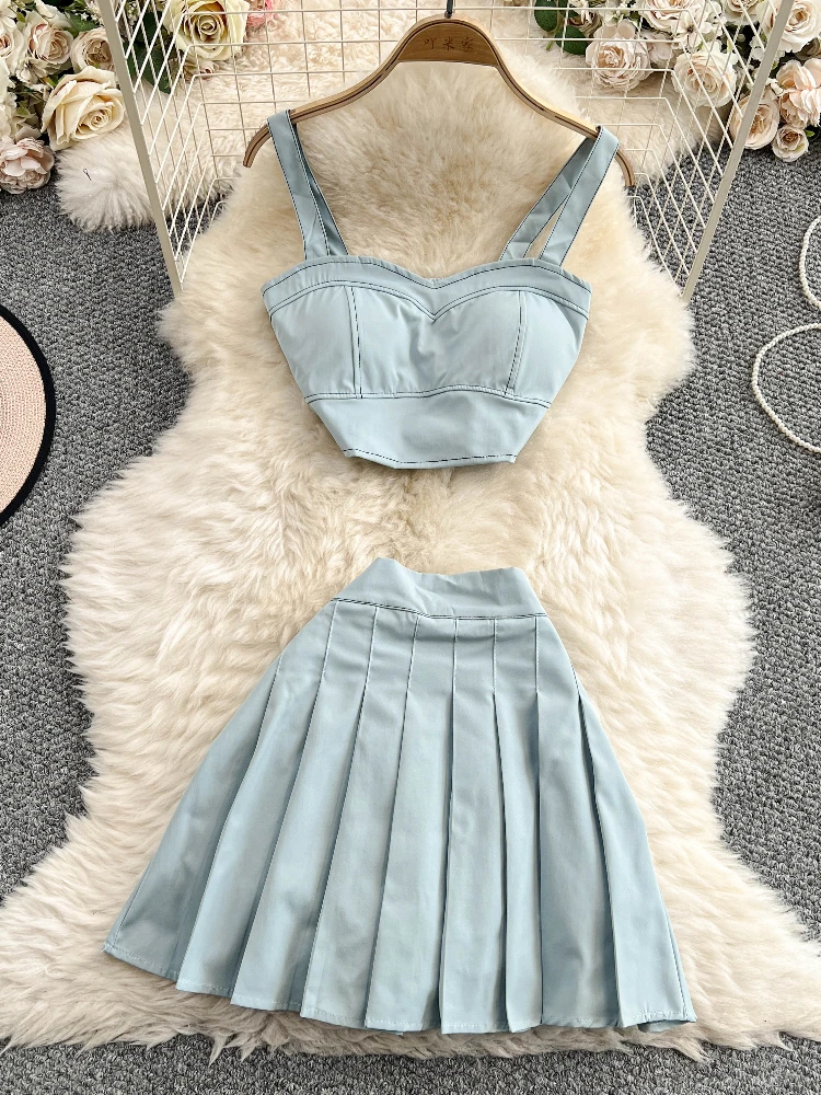 American style sexy chest cushion and strapless denim short tank top+high waist slimming pleated short skirt two-piece set
American style sexy chest cushion and strapless denim short tank top+high waist slimming pleated short skirt two-piece set