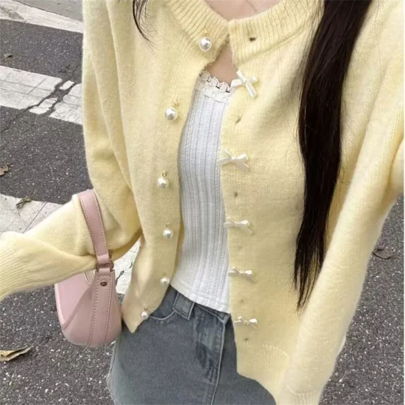 Yellow Sweet Cute Bow Knitted Cardigan Women Casual Loose Round Collar Sweater Long Sleeve Long Sleeve Cardigan Clothes
Yellow Sweet Cute Bow Knitted Cardigan Women Casual Loose Round Collar Sweater Long Sleeve Long Sleeve Cardigan Clothes