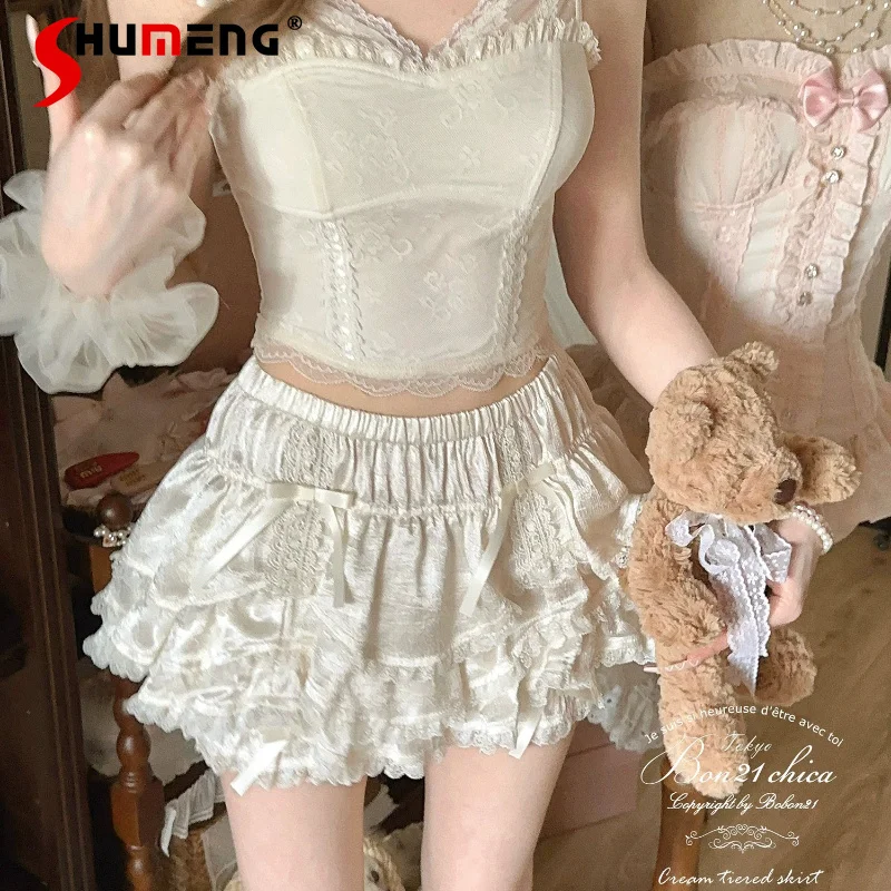 Japanese Sweet Cute Tiered Lace Bloomers With Bow Ruffle Trim White Skirts Rojita Style Short Skort Lolita Collection For Ladies
Japanese Sweet Cute Tiered Lace Bloomers With Bow Ruffle Trim White Skirts Rojita Style Short Skort Lolita Collection For Ladies