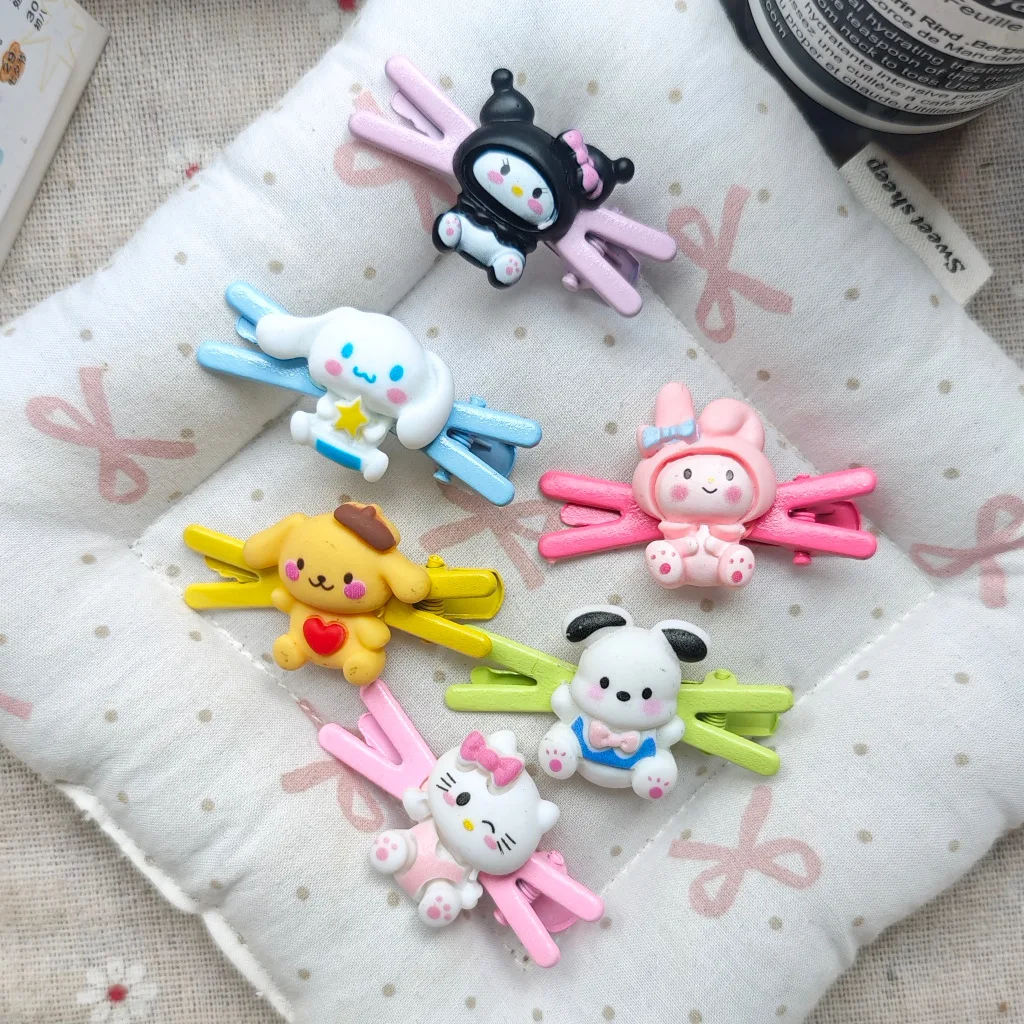 Набор заколок Sanrio Cute X-образной формы с мультяшными персонажами Синаморолл и Куроми, 100 шт., идеально для девочек и студенток
Набор заколок Sanrio Cute X-образной формы с мультяшными персонажами Синаморолл и Куроми, 100 шт., идеально для девочек и студенток