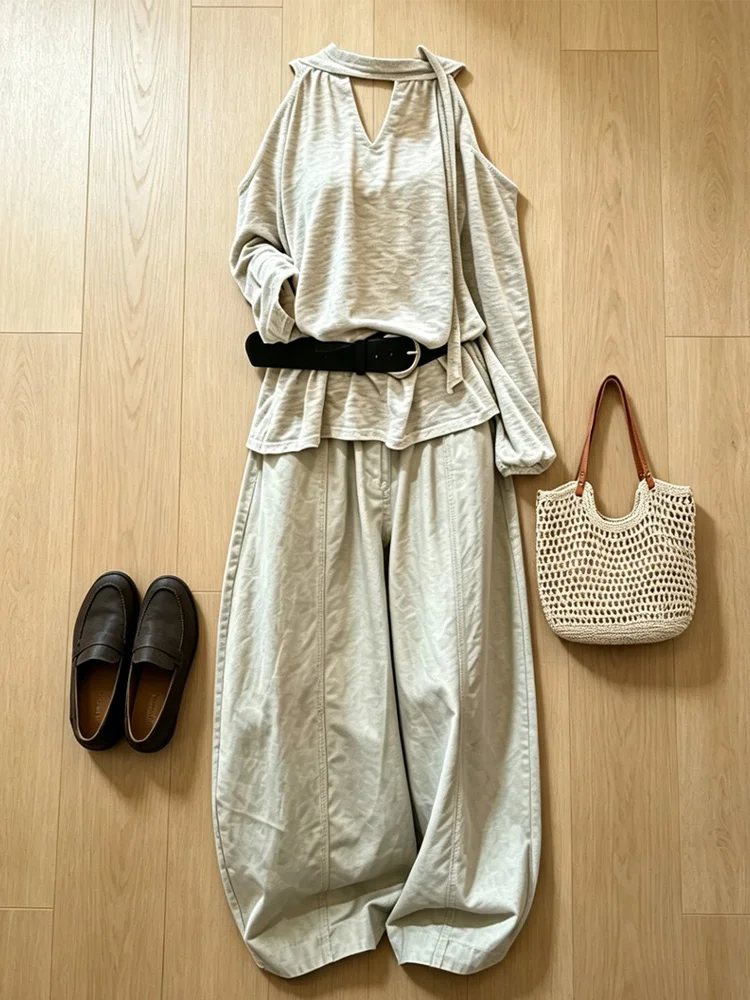 Korean Style V-Neck Shoulder Bared Loose Casual Wide Leg Pants Set Women's Fashion Summer Collection Cool Sensation Neckline
Korean Style V-Neck Shoulder Bared Loose Casual Wide Leg Pants Set Women's Fashion Summer Collection Cool Sensation Neckline