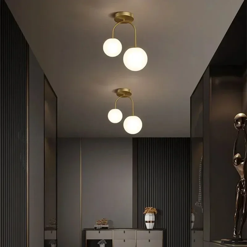 Nordic Glass Ball LED Ceiling Light Lamps For Aisle Corridor Balcony Hallway Bedroom Clockroom Home Decoration Indoor Lighting
Nordic Glass Ball LED Ceiling Light Lamps For Aisle Corridor Balcony Hallway Bedroom Clockroom Home Decoration Indoor Lighting