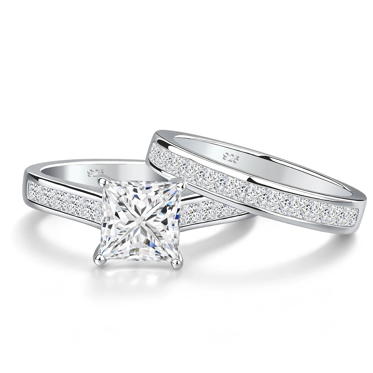 925 Sterling Sliver Certified Moissanite Rings Set for Women Bride D/VVS1 Princess Cut Engagement Ring Wedding Band
925 Sterling Sliver Certified Moissanite Rings Set for Women Bride D/VVS1 Princess Cut Engagement Ring Wedding Band