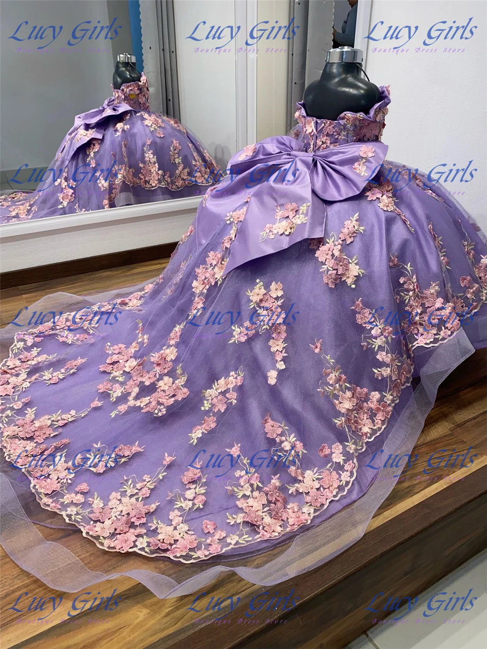 Quality Flower Girls Dress Purple Tulle Fluffy With Quality Applique for Wedding Dresses Little Girls Birthday Evening Gowns
Quality Flower Girls Dress Purple Tulle Fluffy With Quality Applique for Wedding Dresses Little Girls Birthday Evening Gowns