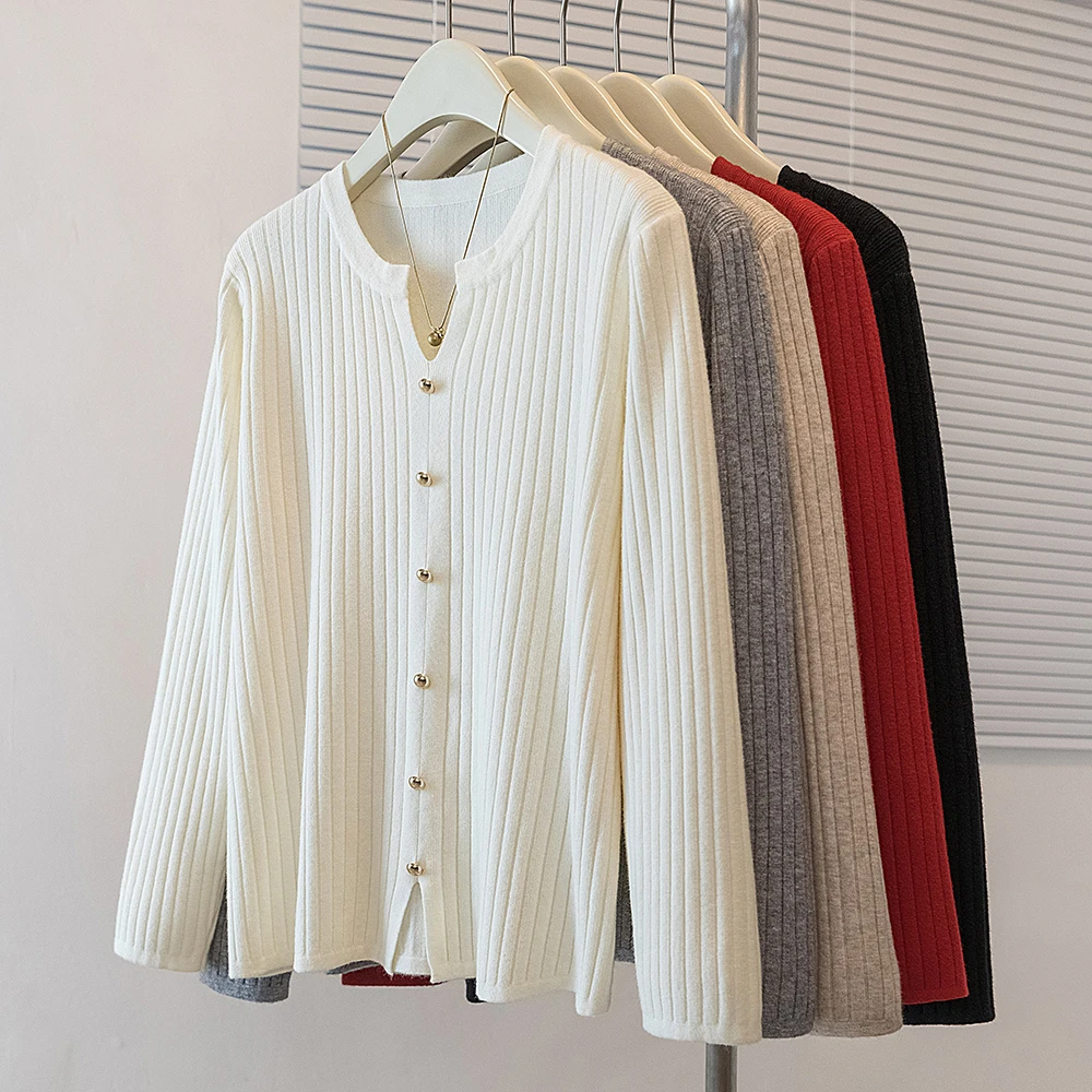 2025 Autumn Oversize Women Sweaters Tops Long Sleeve V-neck Pullovers Vintage Elegant Fashion Chic Ladies Knitwear
2025 Autumn Oversize Women Sweaters Tops Long Sleeve V-neck Pullovers Vintage Elegant Fashion Chic Ladies Knitwear