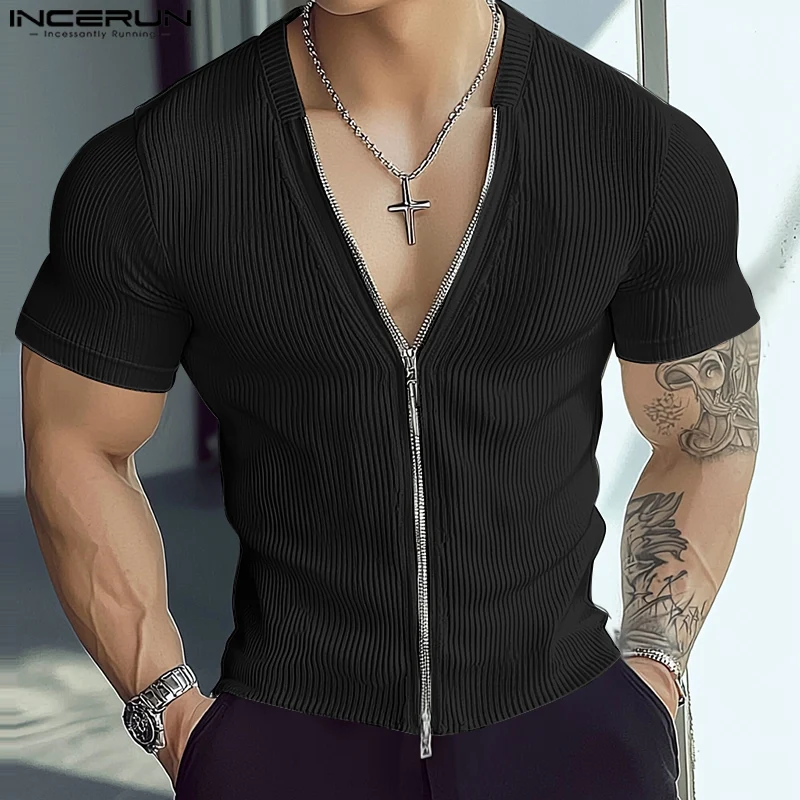 Мужские футболки, модные однотонные уличные футболки с короткими рукавами, летняя футболка с v-образным вырезом на молнии, повседневная мужская одежда большого размера INCERUN 
Мужские футболки, модные однотонные уличные футболки с короткими рукавами, летняя футболка с v-образным вырезом на молнии, повседневная мужская одежда большого размера INCERUN