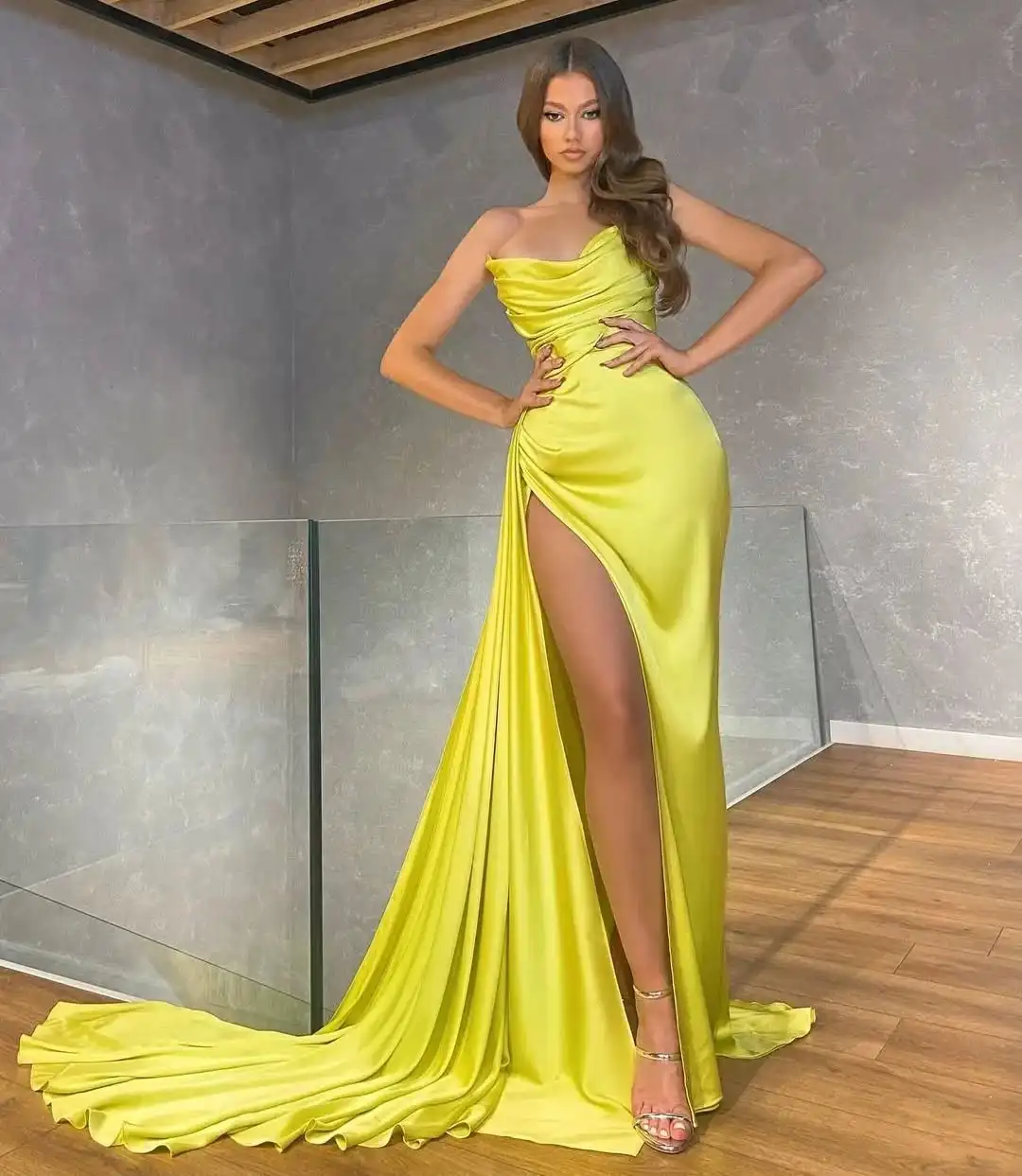 Customized Delicate Satin Straight Evening Dresses Strapless Sleeveless Panel Train Special Occasion Gowns Soft Prom Dress
Customized Delicate Satin Straight Evening Dresses Strapless Sleeveless Panel Train Special Occasion Gowns Soft Prom Dress