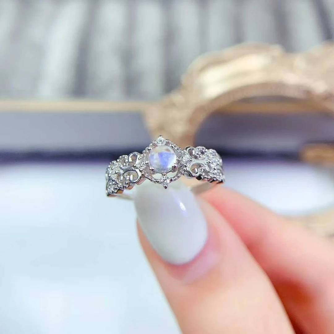 Винтажный дизайн, серебряное кольцо с драгоценным камнем, кольцо из натурального лунного камня, 4 мм, 0,3 карата, ювелирные изделия из настоящего лунного камня с позолотой 18 карат
Винтажный дизайн, серебряное кольцо с драгоценным камнем, кольцо из натурального лунного камня, 4 мм, 0,3 карата, ювелирные изделия из настоящего лунного камня с позолотой 18 карат