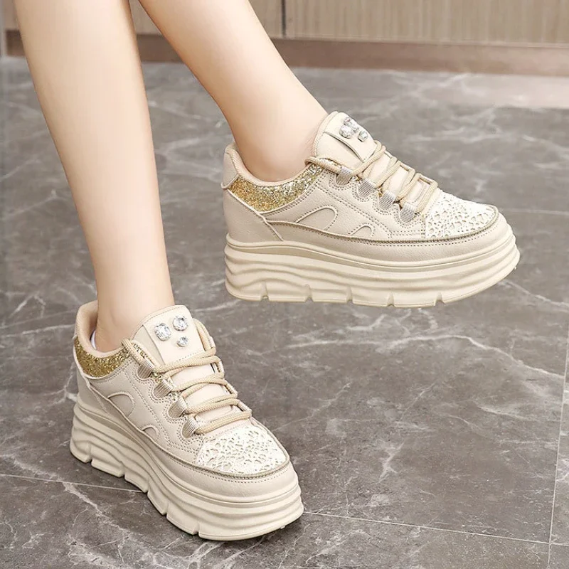 Platform Sneakers Women Fashion Designer Thick Soled Trainers Ladies Comfort Round Toe Running Height Increasing Shoes Footwear
Platform Sneakers Women Fashion Designer Thick Soled Trainers Ladies Comfort Round Toe Running Height Increasing Shoes Footwear