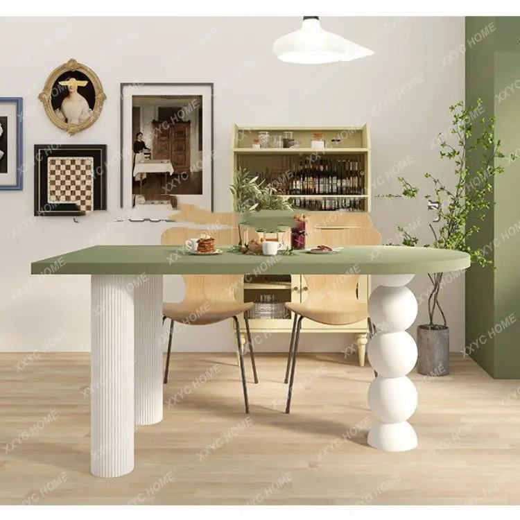 HCream-style solid wood semi-circular island dining table living room small apartment dining table
HCream-style solid wood semi-circular island dining table living room small apartment dining table