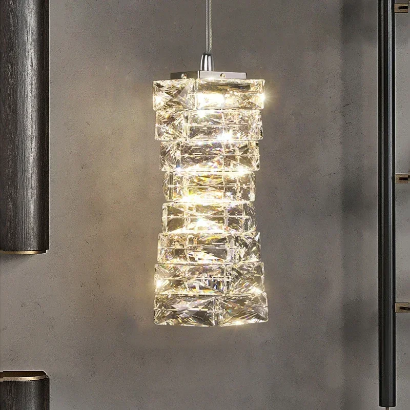 Light luxury crystal LED chandelier for living room, bedroom, creative fashion, high-end dining table, small
Light luxury crystal LED chandelier for living room, bedroom, creative fashion, high-end dining table, small