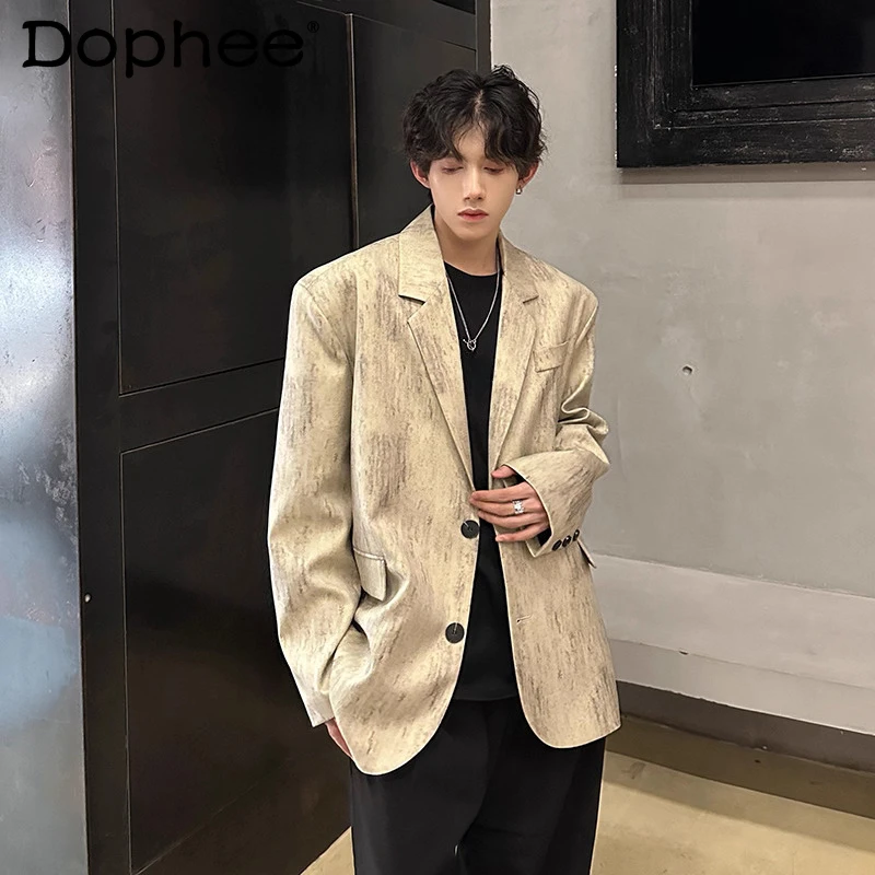 Men's 2025 Autumn New Retro Padded Shoulder Suit Jackets Men's Fashion Tailored Coats Stylish High-end Trendy Loose Chic Blazers
Men's 2025 Autumn New Retro Padded Shoulder Suit Jackets Men's Fashion Tailored Coats Stylish High-end Trendy Loose Chic Blazers
