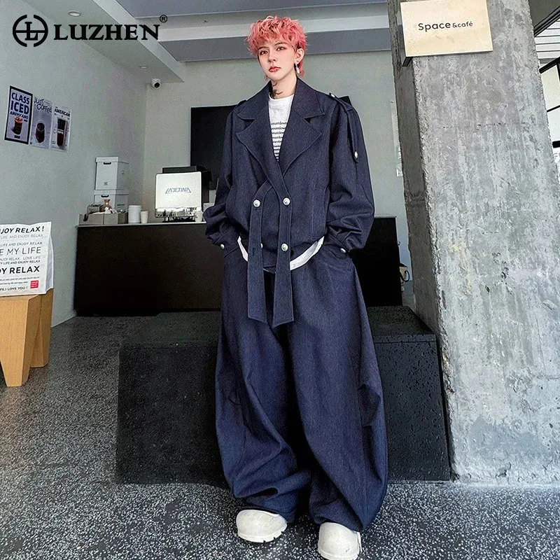 LUZHEN 2026 Spring Solid Color Two-piece Sets Male Ribbon Patchwork Jacket Fashion Handsome Loose Wide Leg Casual Pants JY5916
LUZHEN 2026 Spring Solid Color Two-piece Sets Male Ribbon Patchwork Jacket Fashion Handsome Loose Wide Leg Casual Pants JY5916