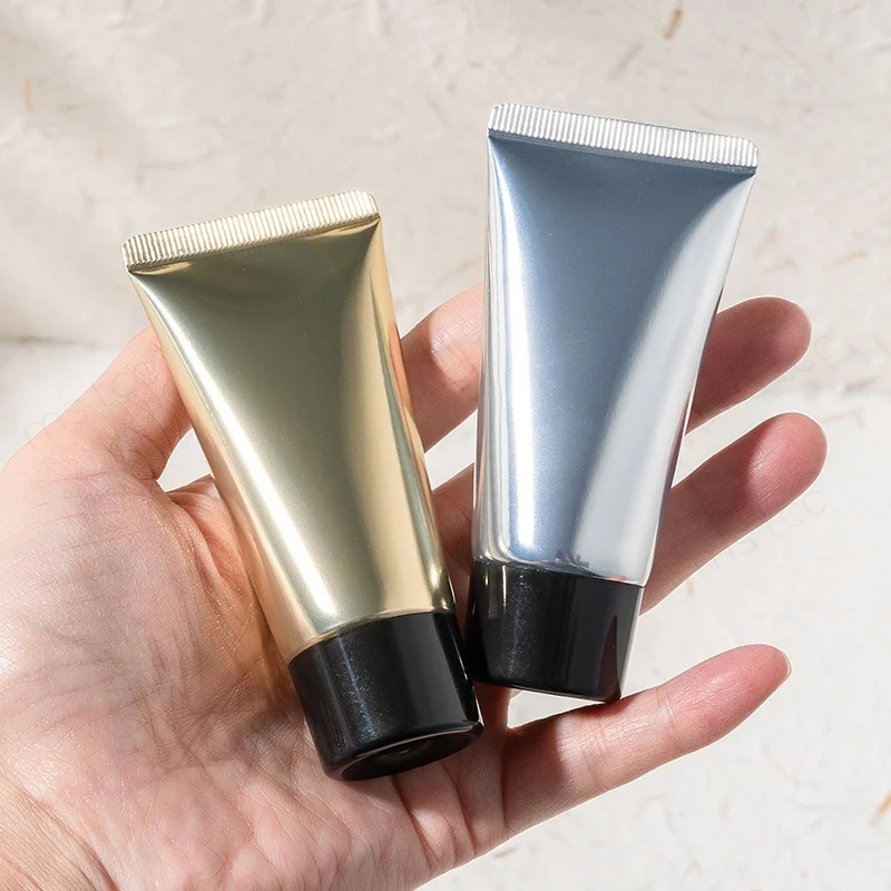 30ml Luxury Empty Squeeze Soft Tubes Aluminum Plastic Golden Silvery Black Lid 6Pcs Bottles Lotion Cream Containers Wholesales
30ml Luxury Empty Squeeze Soft Tubes Aluminum Plastic Golden Silvery Black Lid 6Pcs Bottles Lotion Cream Containers Wholesales