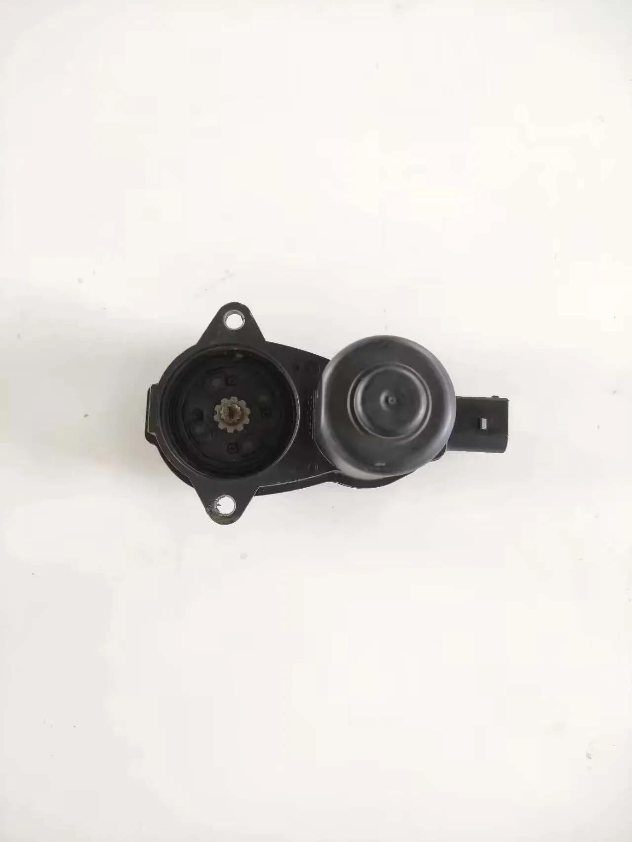 1 шт., задний тормозной насос для Jeep Cherokee, 68225300AA
1 шт., задний тормозной насос для Jeep Cherokee, 68225300AA