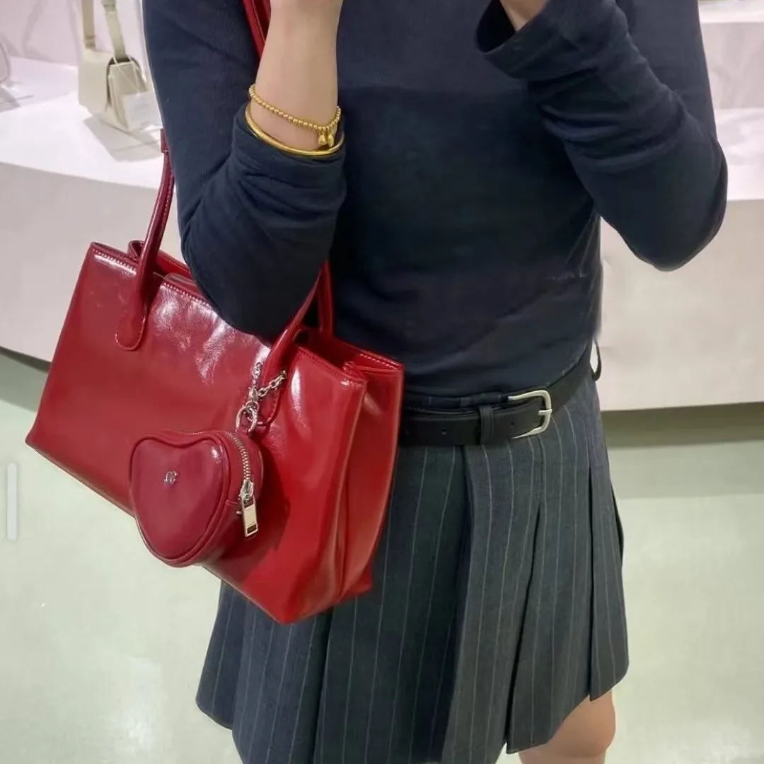 Women Bags Retro Shoulder Bag Top Handle Bags Trendy Commuting Bags Autumn Winter Underarm Bags Korean Styles Tote Shoulderbags
Women Bags Retro Shoulder Bag Top Handle Bags Trendy Commuting Bags Autumn Winter Underarm Bags Korean Styles Tote Shoulderbags