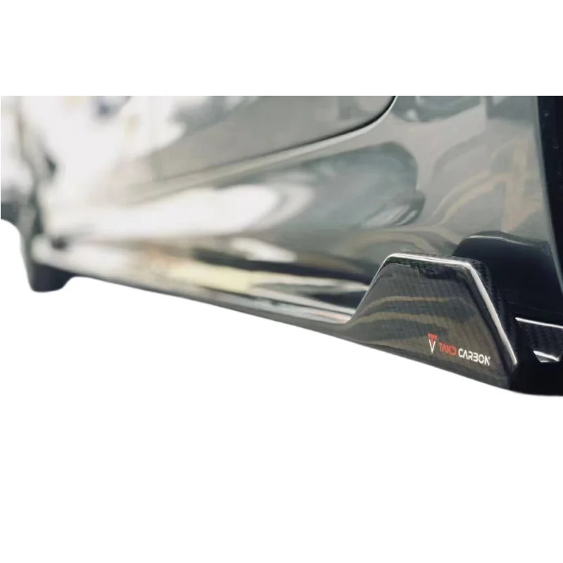 Высококачественные боковые юбки из сухого углеродного волокна в стиле Т для комплекта кузова BMW 5 серии G30 G38 на 21-23 год
Высококачественные боковые юбки из сухого углеродного волокна в стиле Т для комплекта кузова BMW 5 серии G30 G38 на 21-23 год