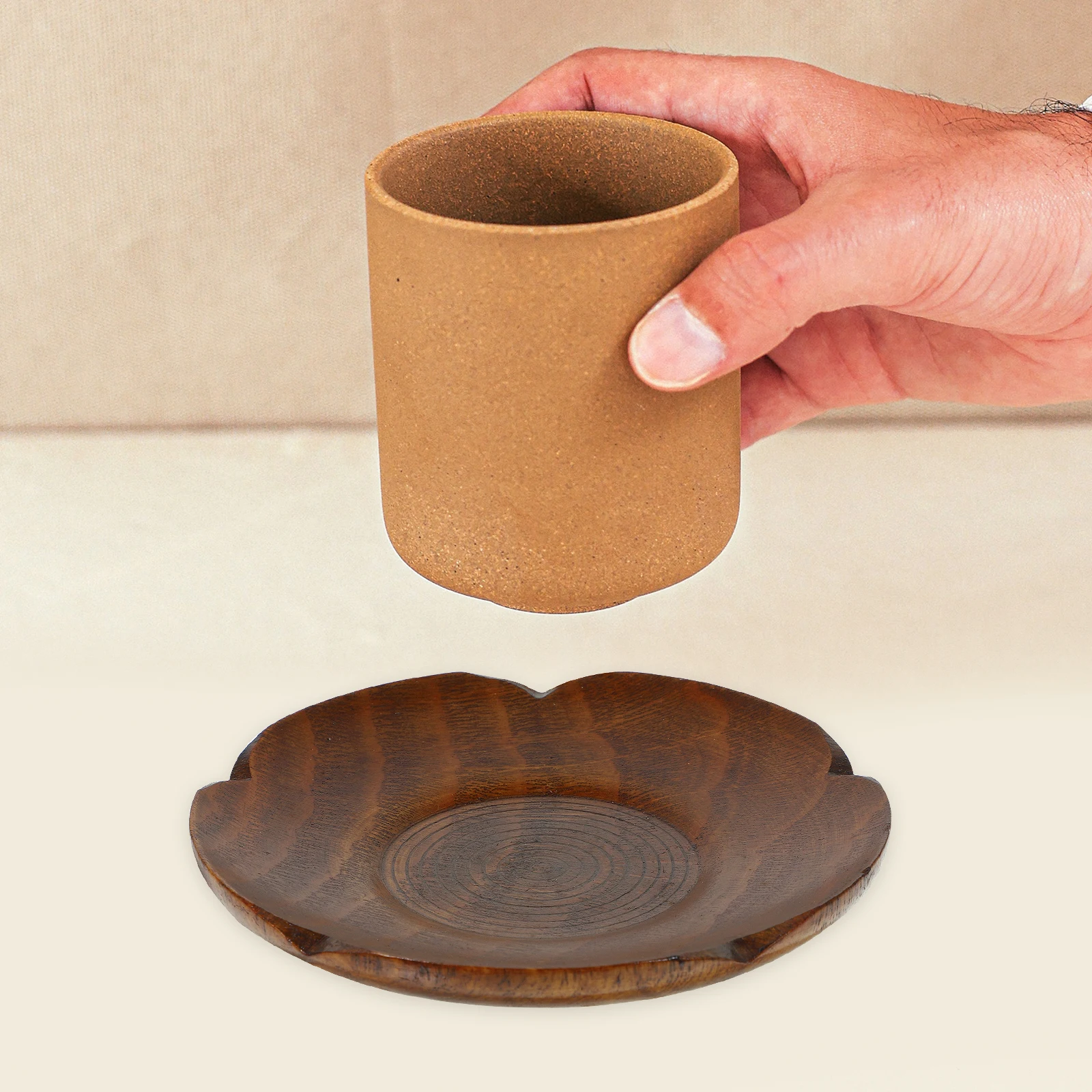 Wooden Soy Sauce Dishes 11cmStyle Coasters for Coffee Table Kitchen Decor Stain Resistant Long Use Home Hotel Restaurant
Wooden Soy Sauce Dishes 11cmStyle Coasters for Coffee Table Kitchen Decor Stain Resistant Long Use Home Hotel Restaurant