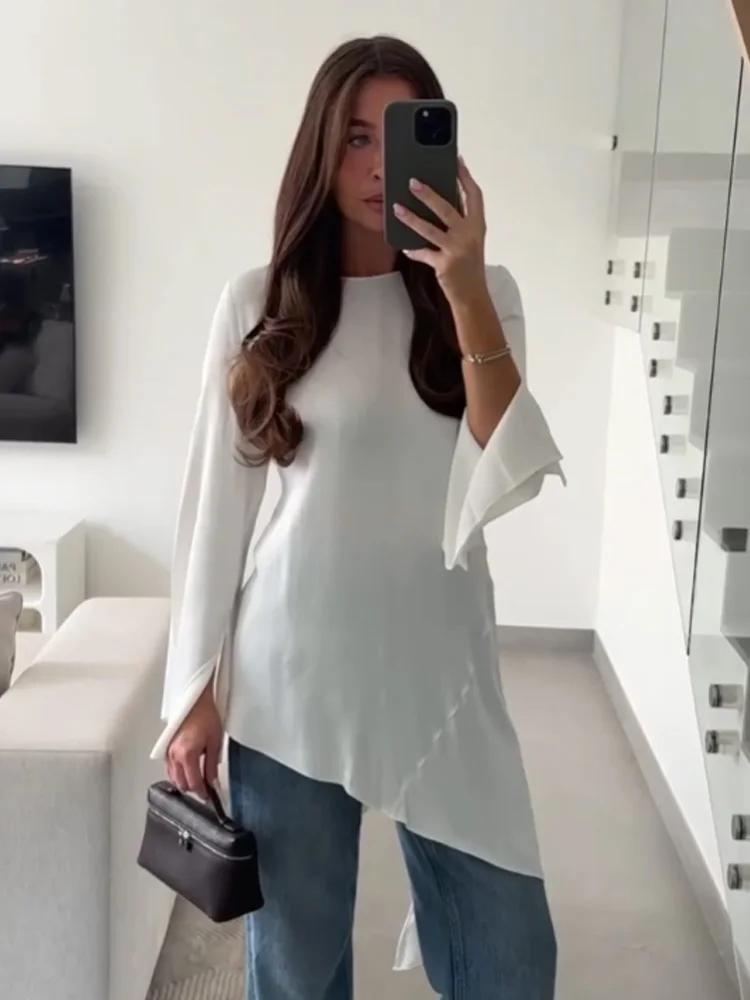 HH Women Spring Fashion Crew Neck Silk Satin Asymmetrical Hem Daily Top Female Minimalist Flare Sleeve Sexy Back Lace-up Blouse
HH Women Spring Fashion Crew Neck Silk Satin Asymmetrical Hem Daily Top Female Minimalist Flare Sleeve Sexy Back Lace-up Blouse