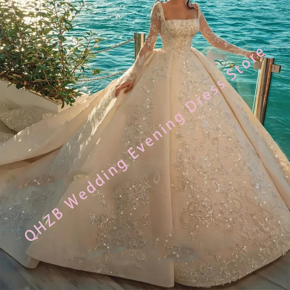 Luxury Square Collar Appliquins Lace Backless A-Line Bride Wedding Dresses Bridal Gowns Customized
Luxury Square Collar Appliquins Lace Backless A-Line Bride Wedding Dresses Bridal Gowns Customized