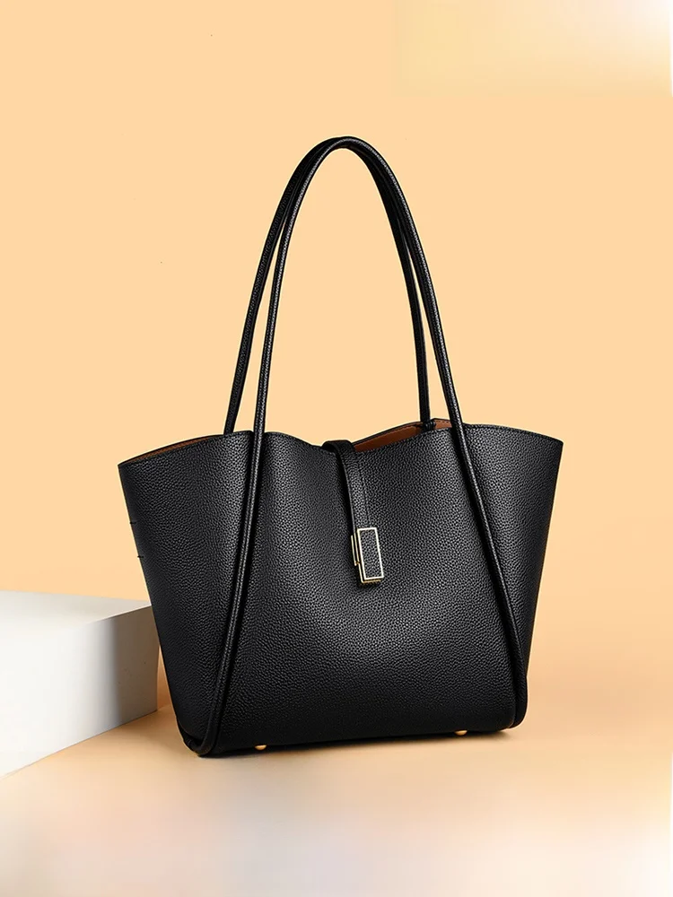 Высококачественная женская большая сумка из мягкой кожи, большая вместительная сумка через плечо, модная сумка с крыльями ape для среднего возраста, W...
Высококачественная женская большая сумка из мягкой кожи, большая вместительная сумка через плечо, модная сумка с крыльями ape для среднего возраста, W...