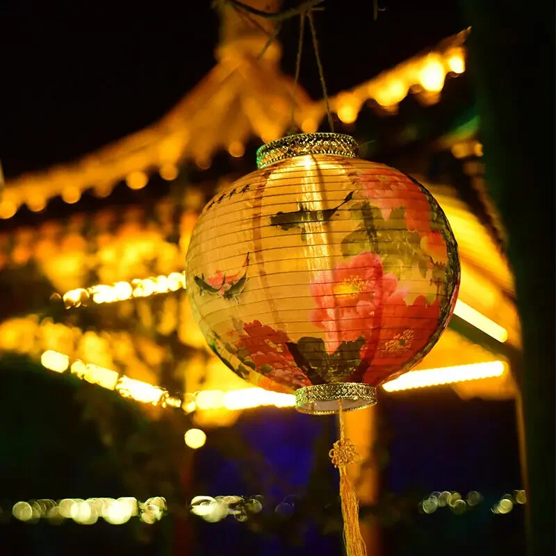 Hanging Lamp Chinese Ancient Handheld Lantern Ink Garden Holiday Decor Printed Flower Round Chinese Lantern Party Decor 32x36cm
Hanging Lamp Chinese Ancient Handheld Lantern Ink Garden Holiday Decor Printed Flower Round Chinese Lantern Party Decor 32x36cm