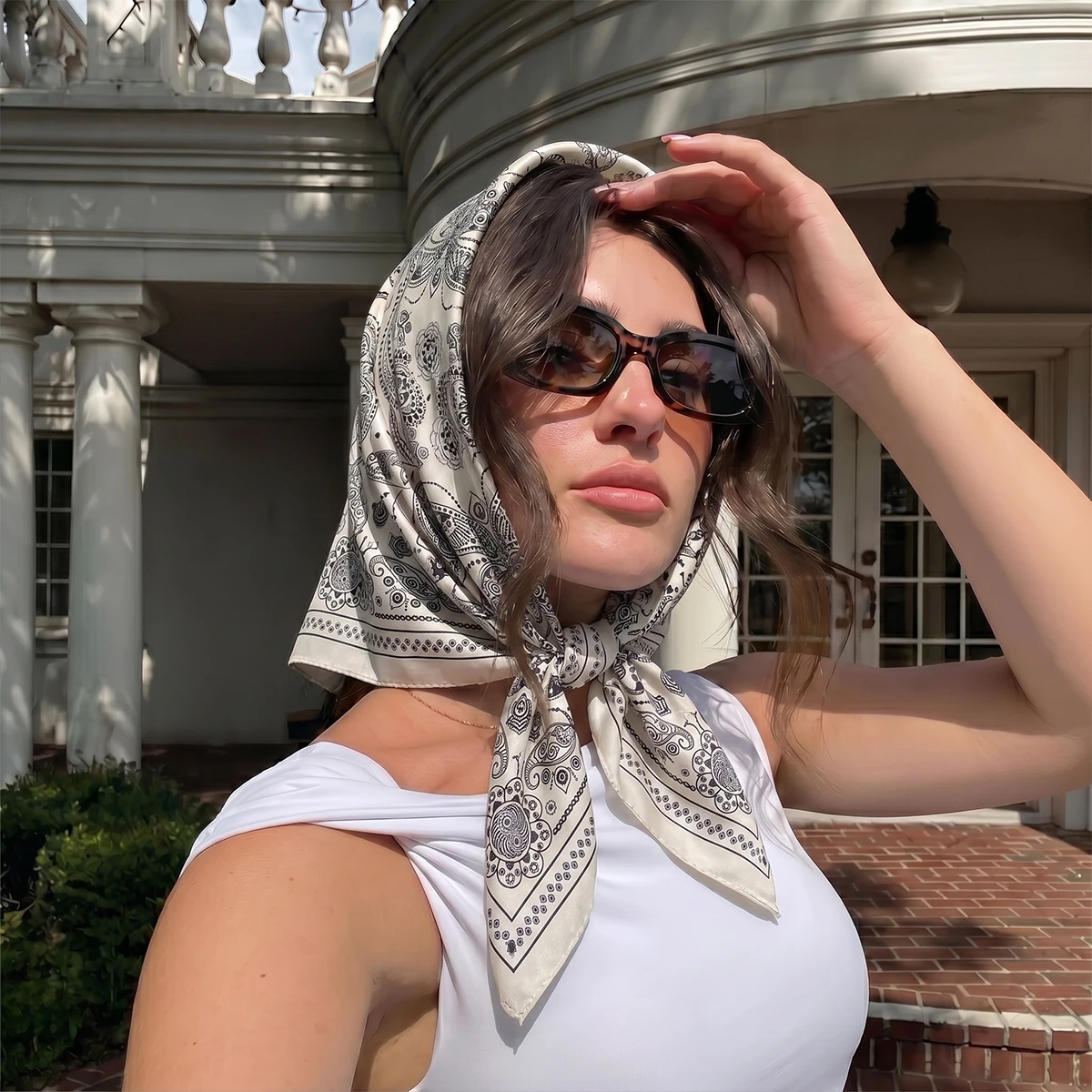 New 70cm Women Square Silk Scarf/scarves Luxury Wrap 2026 Hair Tie Band Bag Warp Soft Neckerchief Hijab Headscarf Female Foulard
New 70cm Women Square Silk Scarf/scarves Luxury Wrap 2026 Hair Tie Band Bag Warp Soft Neckerchief Hijab Headscarf Female Foulard
