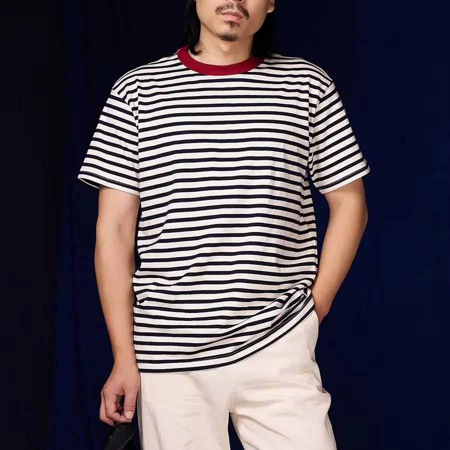 Мужская винтажная полосатая футболка в стиле ретро, американская повседневная футболка с круглым вырезом и контрастным воротником, черно-белые полоски, хлопковая футболка с коротким рукавом
Мужская винтажная полосатая футболка в стиле ретро, американская повседневная футболка с круглым вырезом и контрастным воротником, черно-белые полоски, хлопковая футболка с коротким рукавом