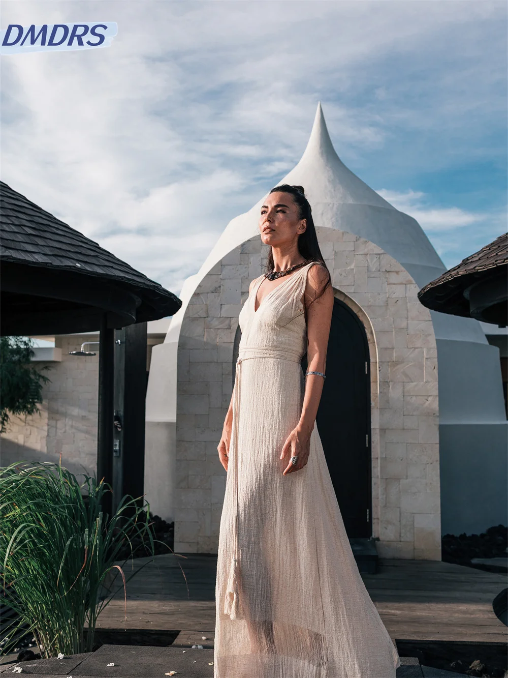 Sexy Deep V-neck A-Line prom Dress 2024 Fashionable Sleeveless Evening Dresses Classic Floor-Length Gown Vestidos De Novia
Sexy Deep V-neck A-Line prom Dress 2024 Fashionable Sleeveless Evening Dresses Classic Floor-Length Gown Vestidos De Novia