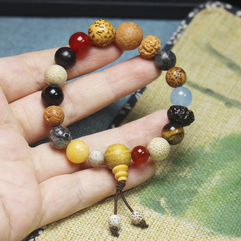 Lingyin Eighteen Seed Bodhi Bracelet, Buddhist Beads, Bodhi Bead Jewelry for Men and Women, Live Streaming
Lingyin Eighteen Seed Bodhi Bracelet, Buddhist Beads, Bodhi Bead Jewelry for Men and Women, Live Streaming