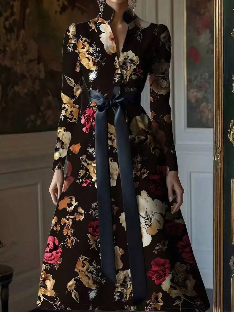 Womens Black Multi-Color Floral Print Satin Long Sleeve A-Line V-Neck Dress
Womens Black Multi-Color Floral Print Satin Long Sleeve A-Line V-Neck Dress