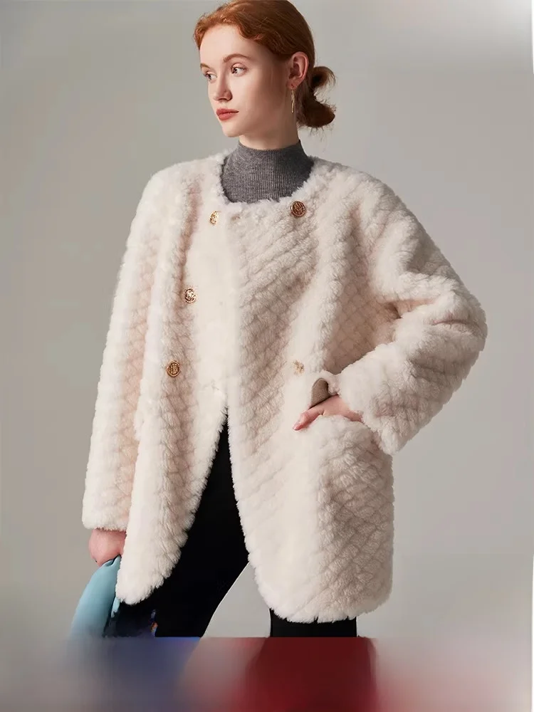Женская шуба из австралийского меха ягненка с двойной пуговицей, новинка 2024 года, длинная круглая куртка с облаком и рвами из внутренней кожи и меха Ne
Женская шуба из австралийского меха ягненка с двойной пуговицей, новинка 2024 года, длинная круглая куртка с облаком и рвами из внутренней кожи и меха Ne