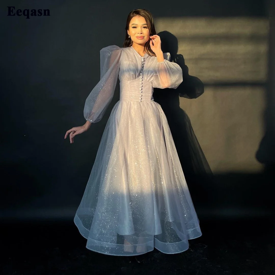 Shiny Tulle A Line Long Sleeves Prom Gowns Buttons Pleats Formal Women Evening Dresses Night Club Event Party Fashion Outfits
Shiny Tulle A Line Long Sleeves Prom Gowns Buttons Pleats Formal Women Evening Dresses Night Club Event Party Fashion Outfits